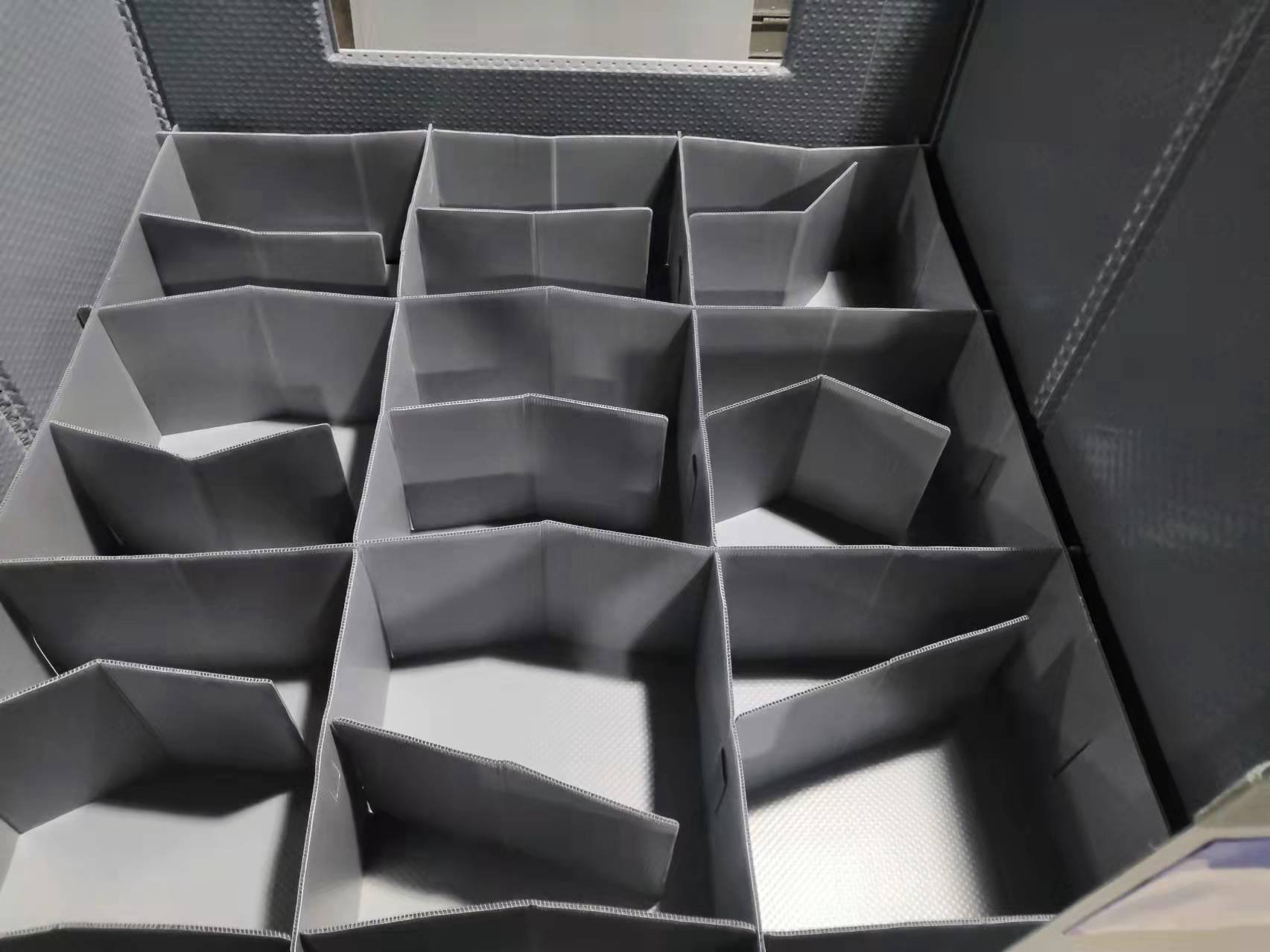 圍板箱內(nèi)襯